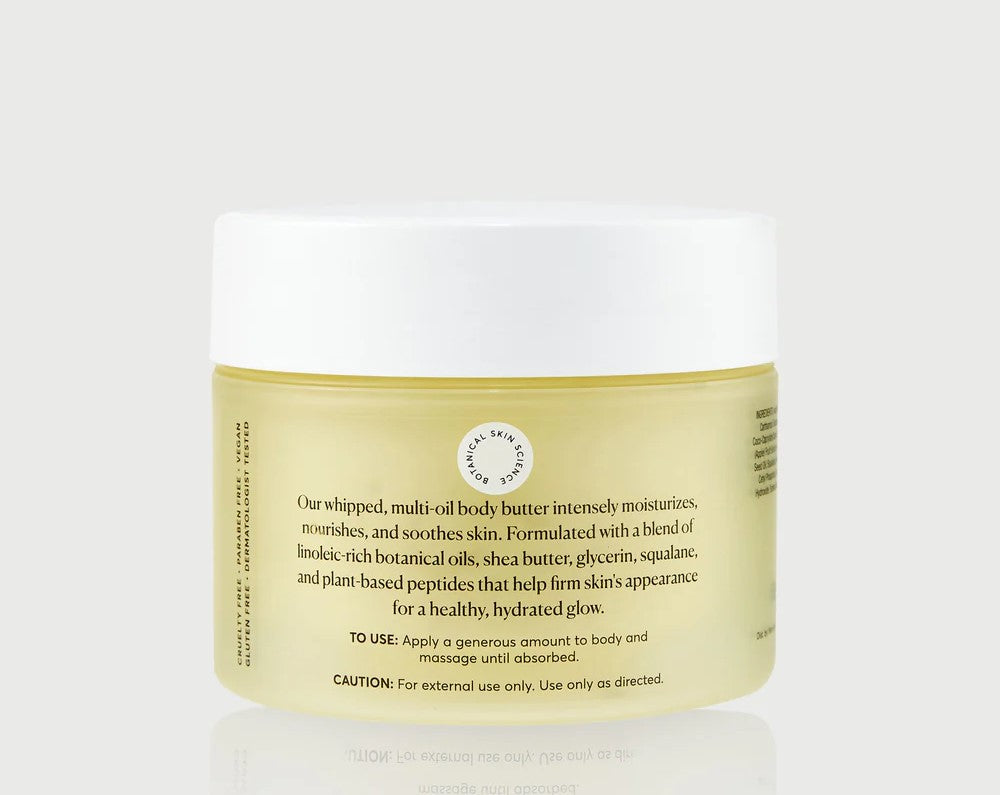 مقشّر فعّال يعالج جلد الإوزة ويمنحك بشرة ناعمة